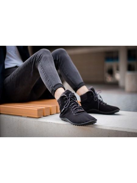 LEGUANO KOSMO Black | Insulated Ankle Barefoot Boots