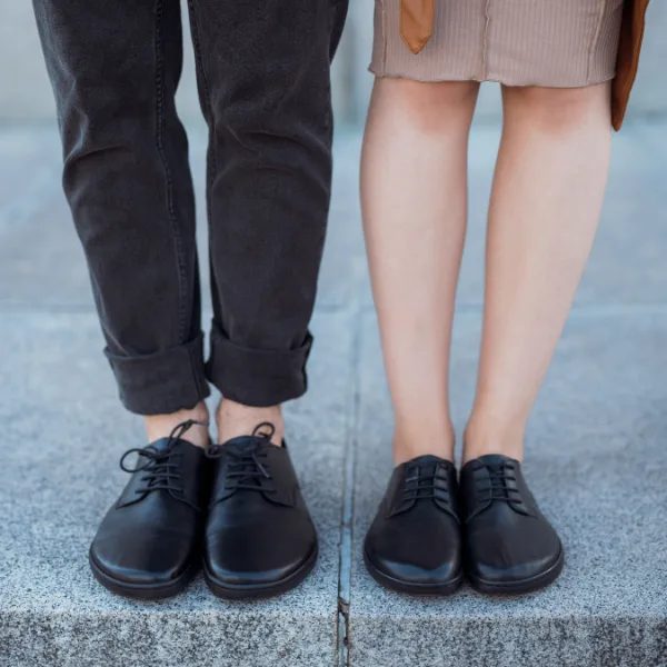 Minimalist low shoes