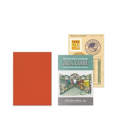 TRAVELER'S notebook Passport-Size 2024 Diary — Monthly