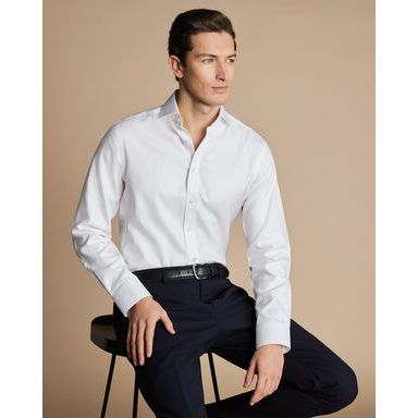 Charles Tyrwhitt Spread Collar Non-Iron Herringbone Shirt