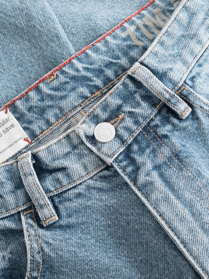 KnowledgeCotton Apparel Tapered Denim Jeans REBORN™ — Bleached Stonewash