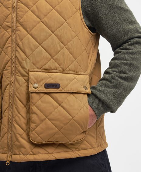 Barbour Fernwood Quilted Gilet — Camel