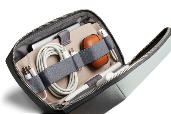 Bellroy Tech Kit