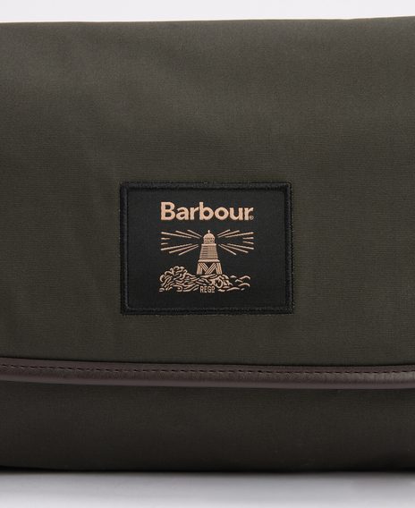 Barbour Waxed Hanging Washbag