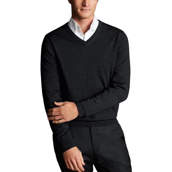 Charles Tyrwhitt Merino V-Neck Jumper — Charcoal