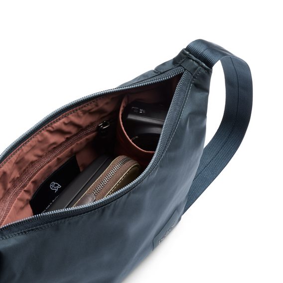 Bellroy Laneway Crescent Bag (2,5 l)