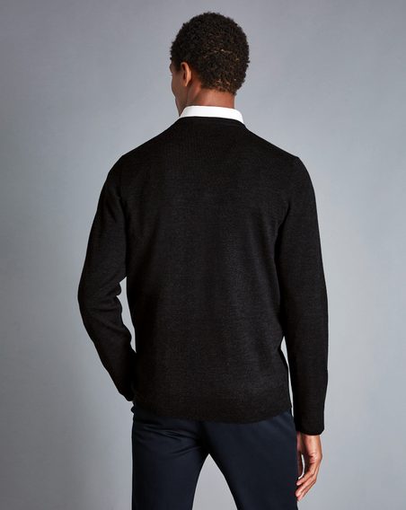 Charles Tyrwhitt Merino V-Neck Jumper — Charcoal