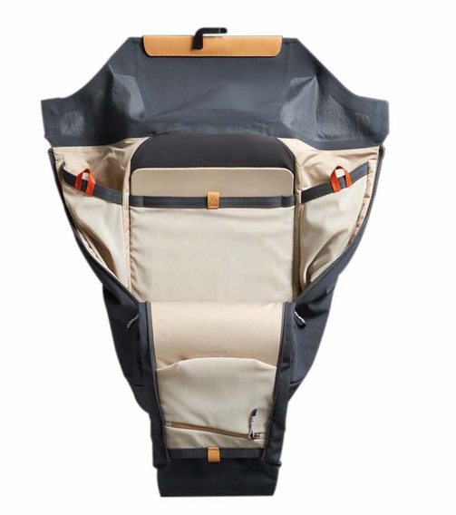 Bellroy Apex Backpack precíz hátizsák - Ónix