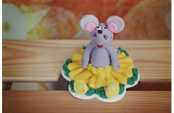 Myška balerína – cukrová dekorace na dort
