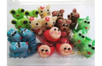 Modelované postavičky 2 DINO 18ks