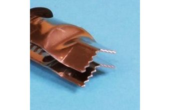 Krimpovací kleště uzavřené V zoubkované