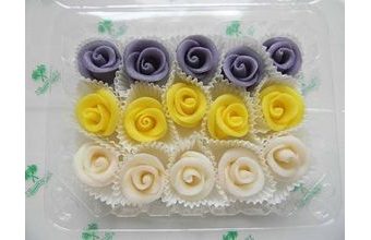 Dortové růže Mini - bílá, žlutá, fialová