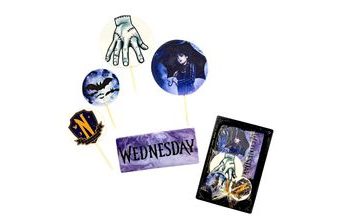 Wednesday – sada jedlých zápichů na dort (cukrová dekorace)