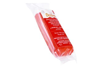 Potahovací hmota 100 g červená