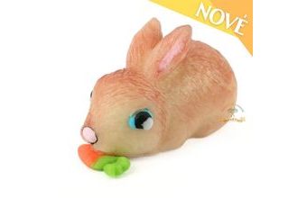 Králíček králík hnědý