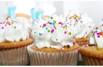 Směs na sněhobílý bílkový krém - Enchanted Cream® - 900 g