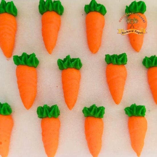 Cukrové dekorace mrkvičky