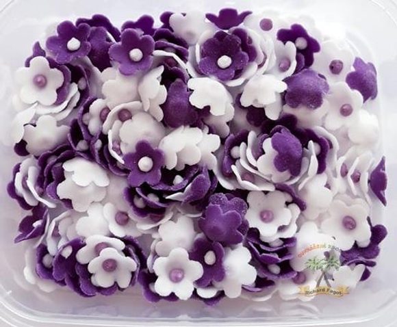 Modelované květinky fialové 20g