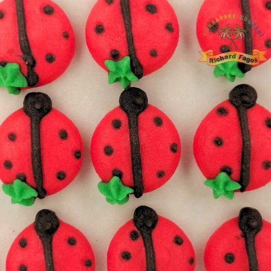 Cukrové dekorace berušky