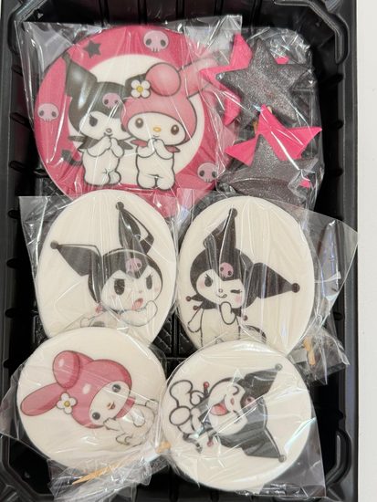 Cukrová dekorace „Kuromi“