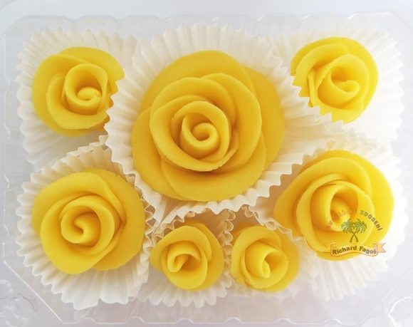 Dortová sada růží - žluté žluté