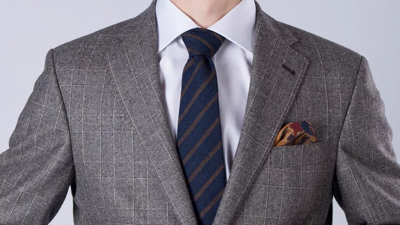 5 tipov, ako kombinovať kravatu a vreckovku