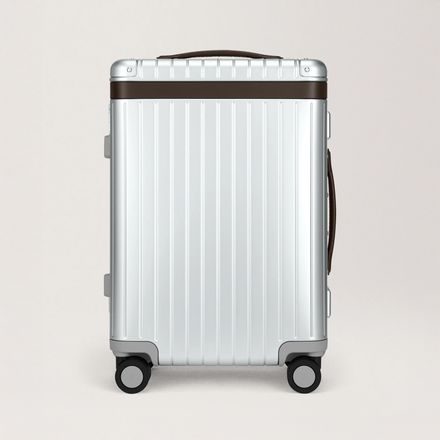 Carl Friedrik — The Carry-on Aluminium
