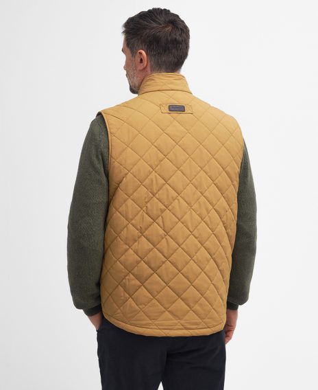 Barbour Fernwood Quilted Gilet — Camel