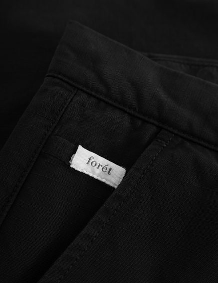 forét Hut Cargo Pants — Black