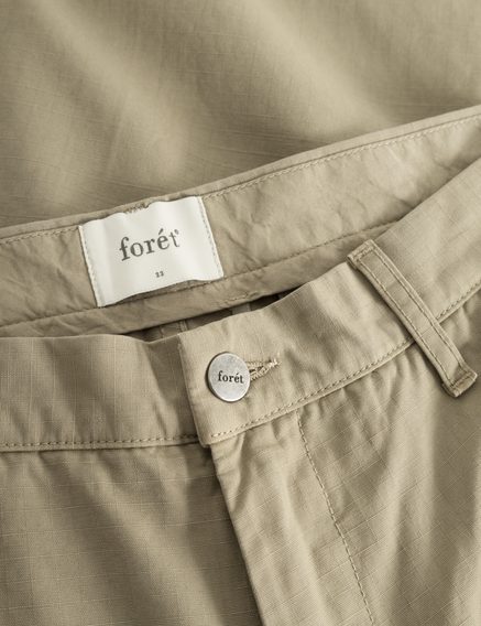 forét Hut Cargo Pants — Khaki