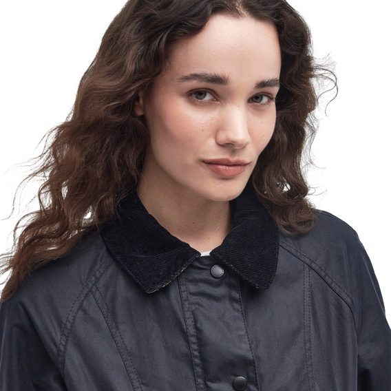 Barbour Beadnell Wax Jacket — Navy