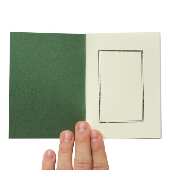 TRAVELER'S 002 — Grid Notebook (Passport)