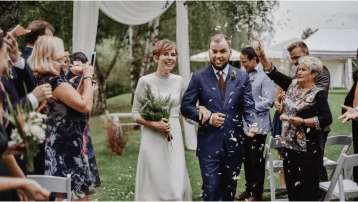 Ako sa dokonale obliecť na svadbu