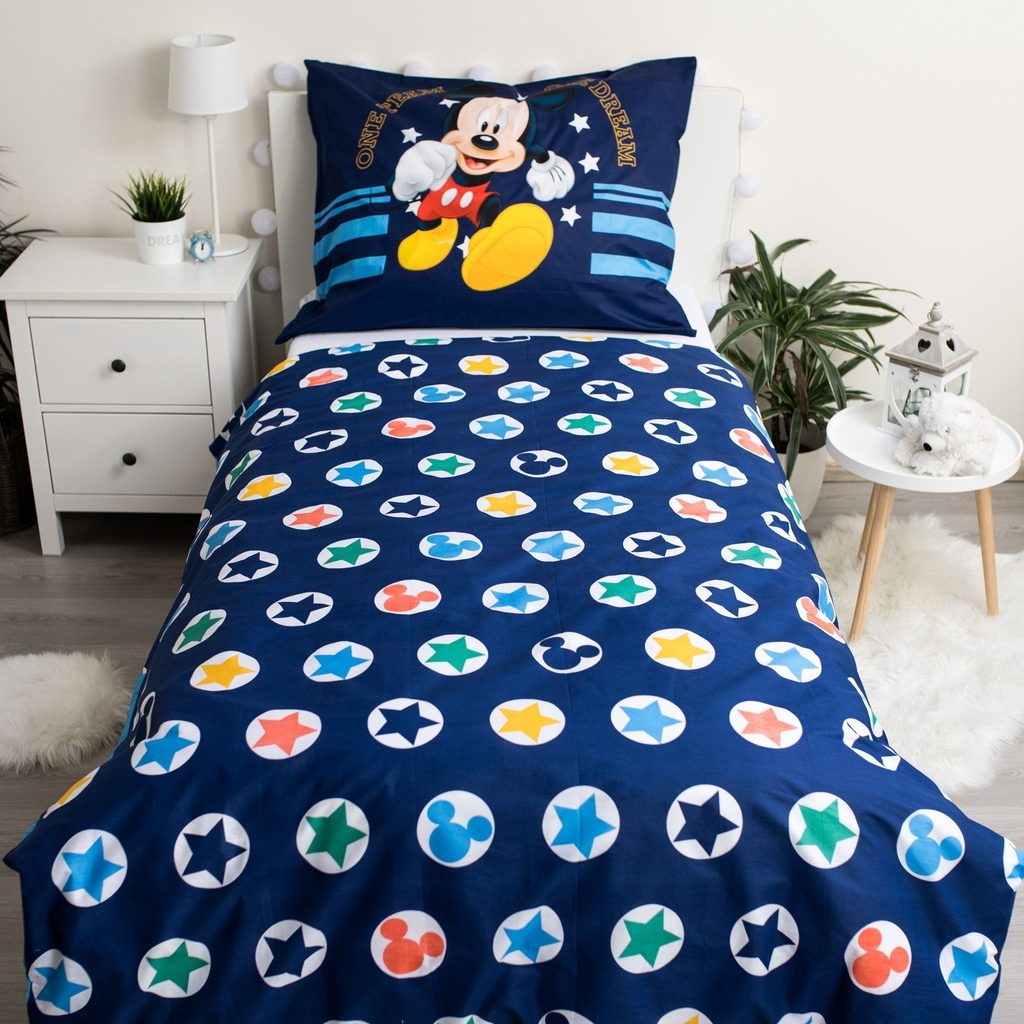 Lenjerie de pat cu desene Mickey Mouse | Camera copilului - Bontis.ro