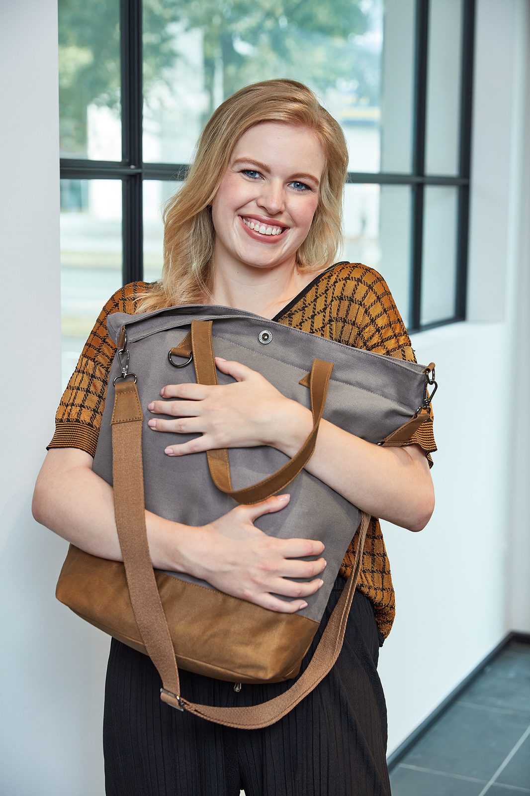 HALFAR Einkaufstasche – Unisex, Polyester 600D, 40x43x16 Cm, Mit Innenliegender Hängetasche & Metallschließe
