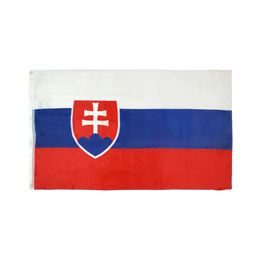 SLOWAKISCHE FLAGGE - SPORT - KLEIDUNG