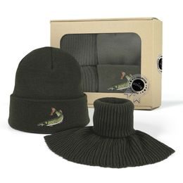 SET CADOU: CĂCIULĂ CU BRODERIE PENTRU PESCARI ȘI GULER TRICOTAT - PESCUIT - ÎMBRĂCĂMINTE