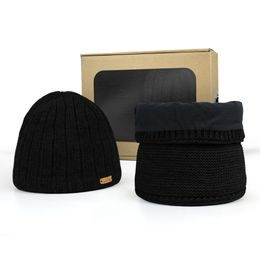 GESCHENKSET: HERREN-STRICKMÜTZE MIT STREIFEN UND LOOP-SCHAL - MÜTZEN - CAPS UND MÜTZEN