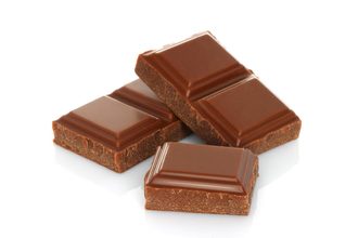 Hogyan lehet eltávolítani a csokoládé foltokat