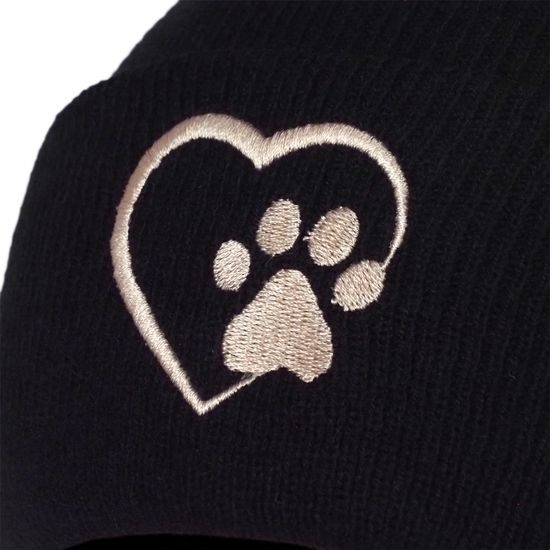 ČEPICE S VÝŠIVKOU TLAPKA V SRDÍČKU - PLETENÉ ČEPICE - KŠILTOVKY A ČEPICE
