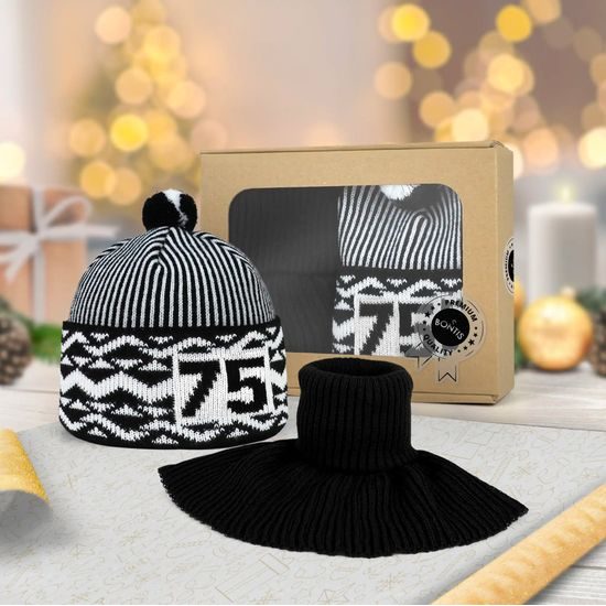 DARČEKOVÉ BALENIE: JUBILEJNÁ BUDAJKA BONTIS S PLETENÝM NÁKRČNÍKOM - ČIAPKY S BRMBOLCOM - ŠILTOVKY A ČIAPKY