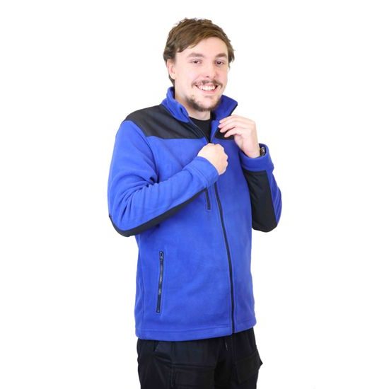 A MODELL MAGASSÁGA 180 CM ÉS L MÉRETET VISEL. - FLEECE PULÓVEREK - RUHÁZAT