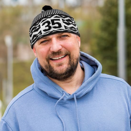 JUBILEJNÍ ZMIJOVKA BONTIS - ČEPICE S BAMBULÍ - KŠILTOVKY A ČEPICE