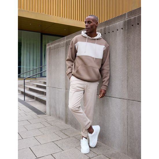 MIKINA S KONTRASTNÝM PÁSIKOM 8051 - MIKINY CEZ HLAVU - OBLEČENIE