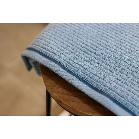 FROTTÍR TÖRÖLKÖZŐ LADA - FÜRDŐLEPEDŐK - HÁZTARTÁS