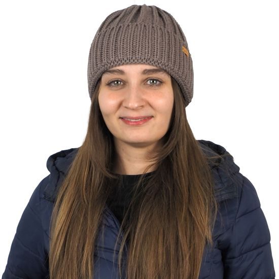 CĂCIULĂ TRICOTATĂ CU MODEL ÎN DUNGI RELIEFATE - CĂCIULI TRICOTATE - ACCESORII