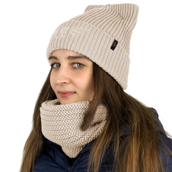 CĂCIULĂ TRICOTATĂ CU BRODERIE PISICĂ - CĂCIULI TRICOTATE - ACCESORII