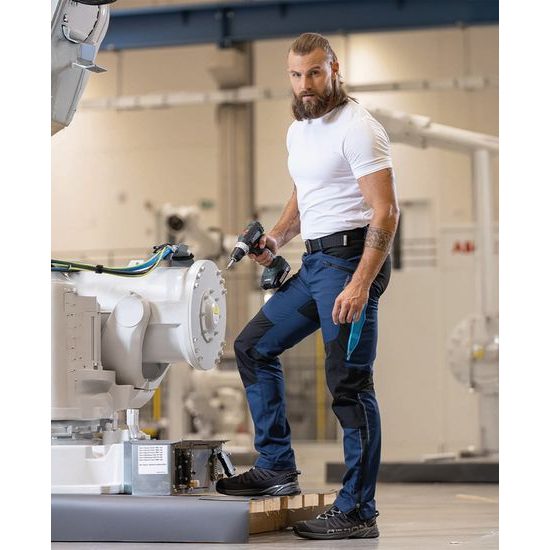 ARDON ULTRITE DEREKAS MUNKANADRÁG - DEREKAS MUNKARUHA - MUNKARUHÁZAT