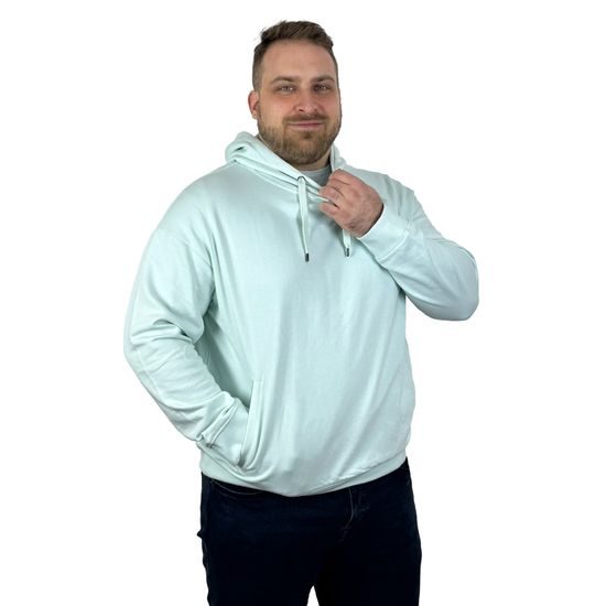 MODEL MERIA 181 CM A NA SEBE MÁ VEĽKOSŤ XL. - MIKINY CEZ HLAVU - OBLEČENIE