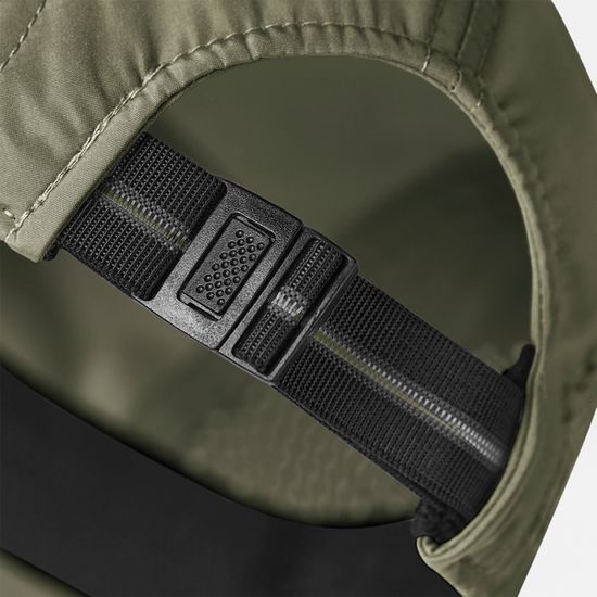 ĽAHKÁ ŠPORTOVÁ ŠILTOVKA - ŠPORTOVÉ - ŠILTOVKY A ČIAPKY